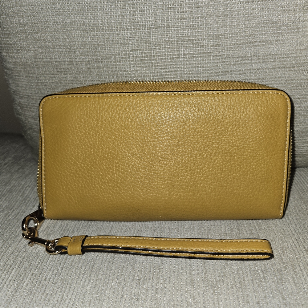 Coach Gold Leather Accordion Wristlet - Picture 2 of 5
